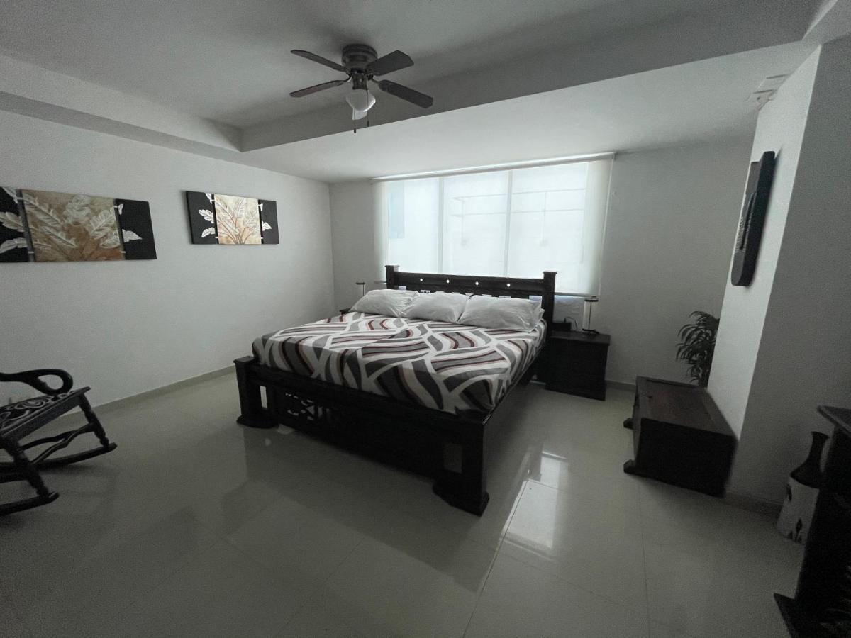 Cartagena Beach Front Apartments ภายนอก รูปภาพ