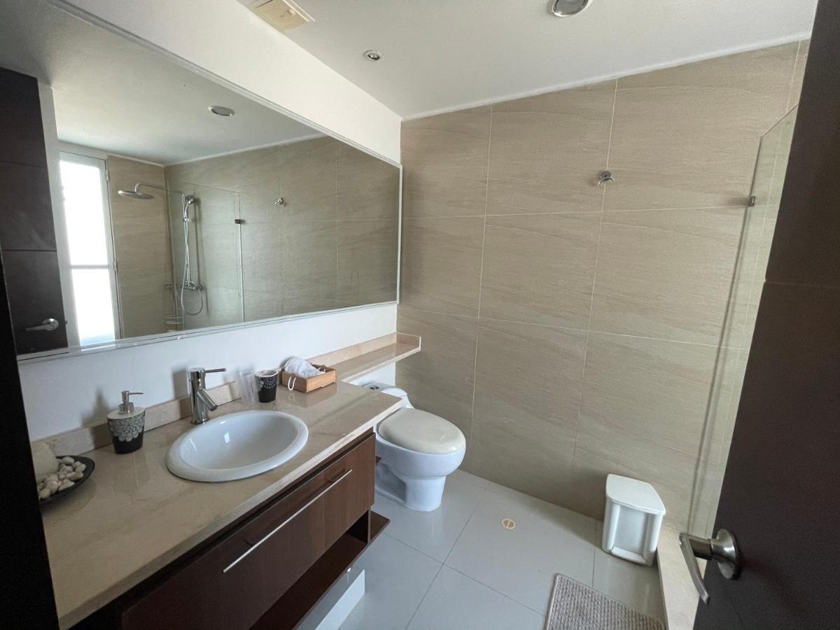 Cartagena Beach Front Apartments ภายนอก รูปภาพ