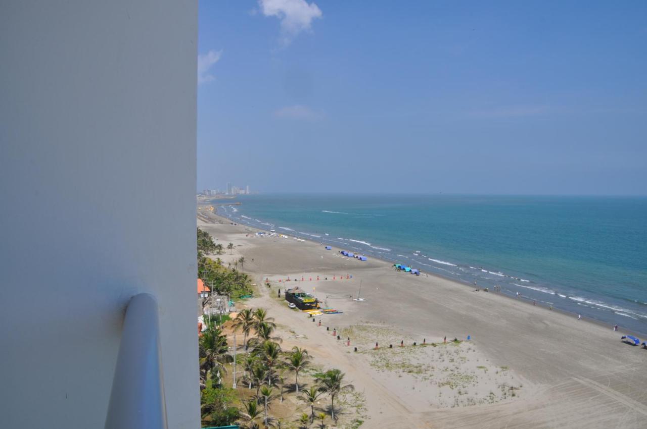 Cartagena Beach Front Apartments ภายนอก รูปภาพ